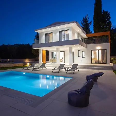 Elysian Villas
